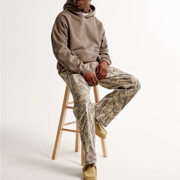 Abercrombie & Fitch Baggy - Picture 4 of 13